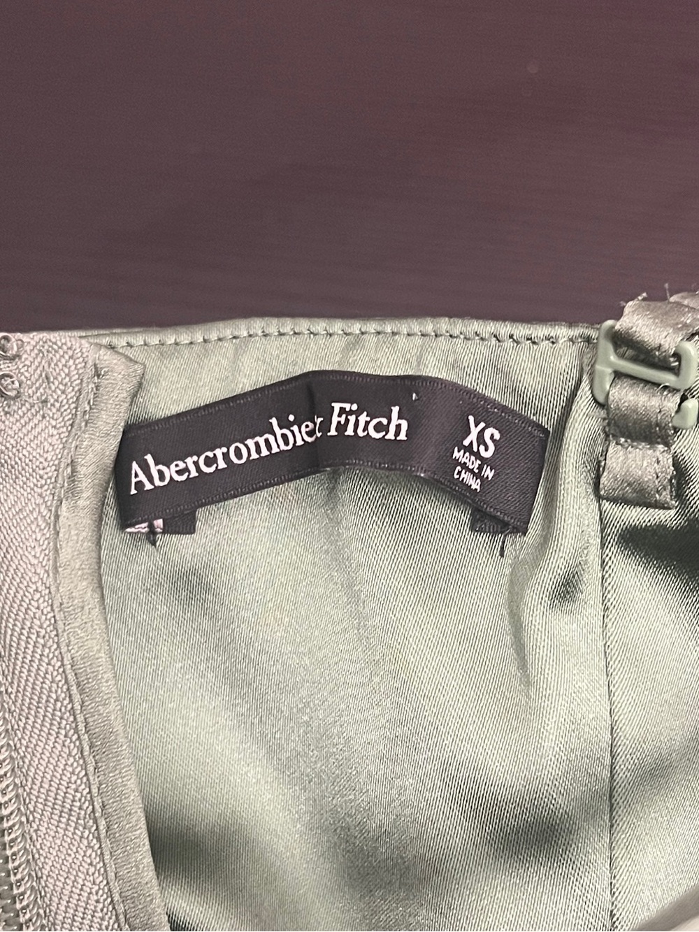 NEW Abercrombie & Fitch Giselle Drop Waist Maxi Dress Size XS Green Satin NWT - Picture 4 of 8